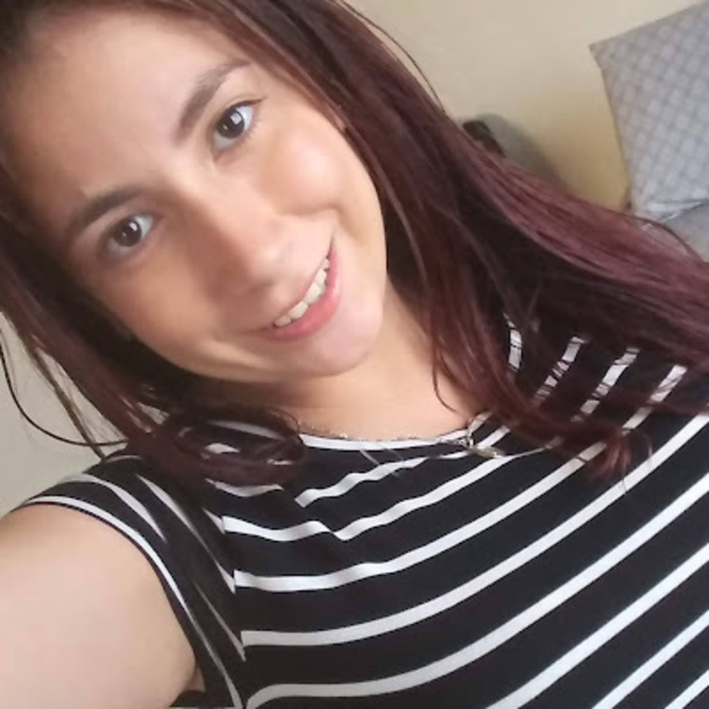 Meet your Posher, Stephanie